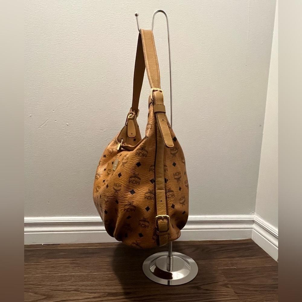 MCM Leather Visetos Shoulder Hobo Bag - Picture 5 of 16